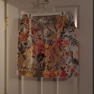 Talbot's Floral Print Skirt - Adorable - Size 14